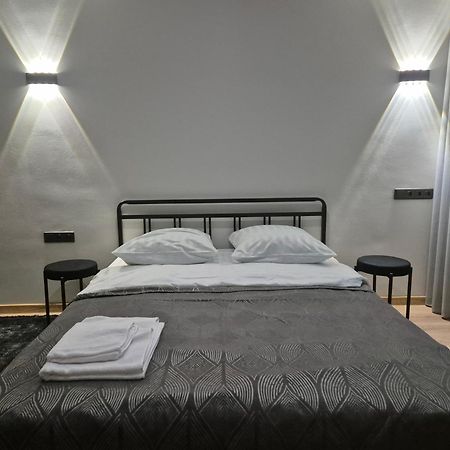 Etalon Apartment Karaganda Bagian luar foto