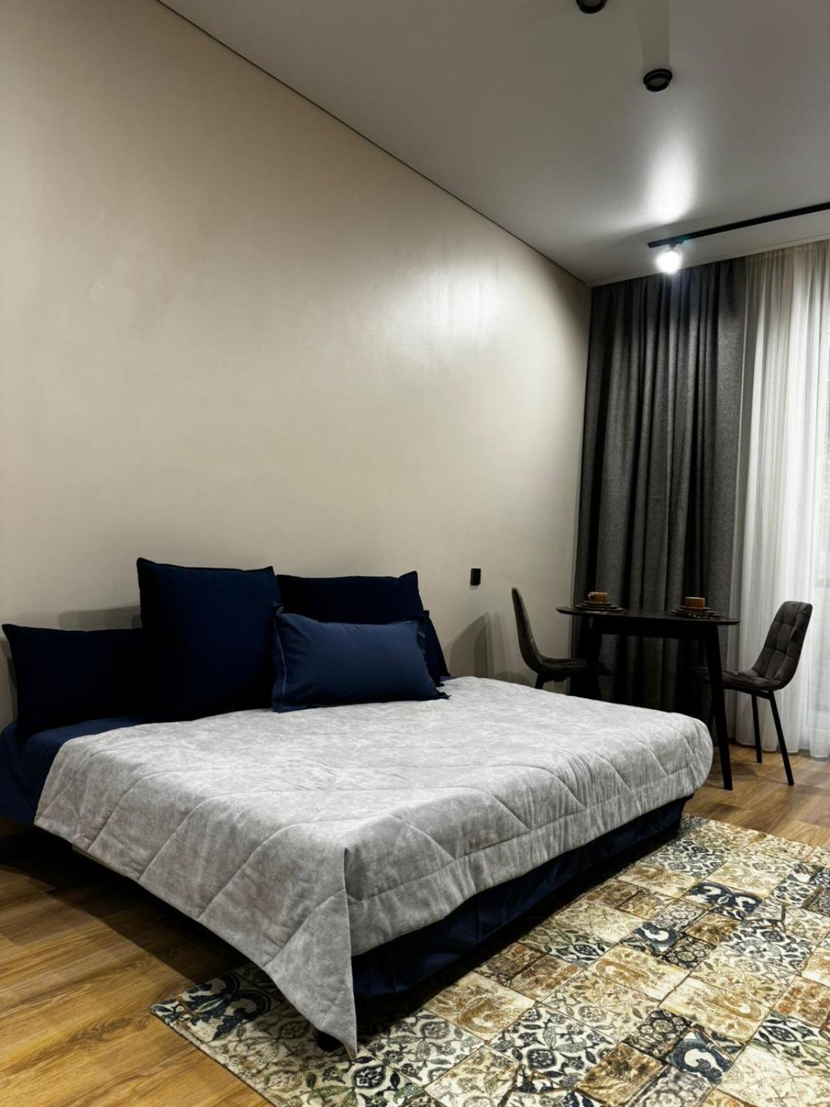 Etalon Apartment Karaganda Bagian luar foto