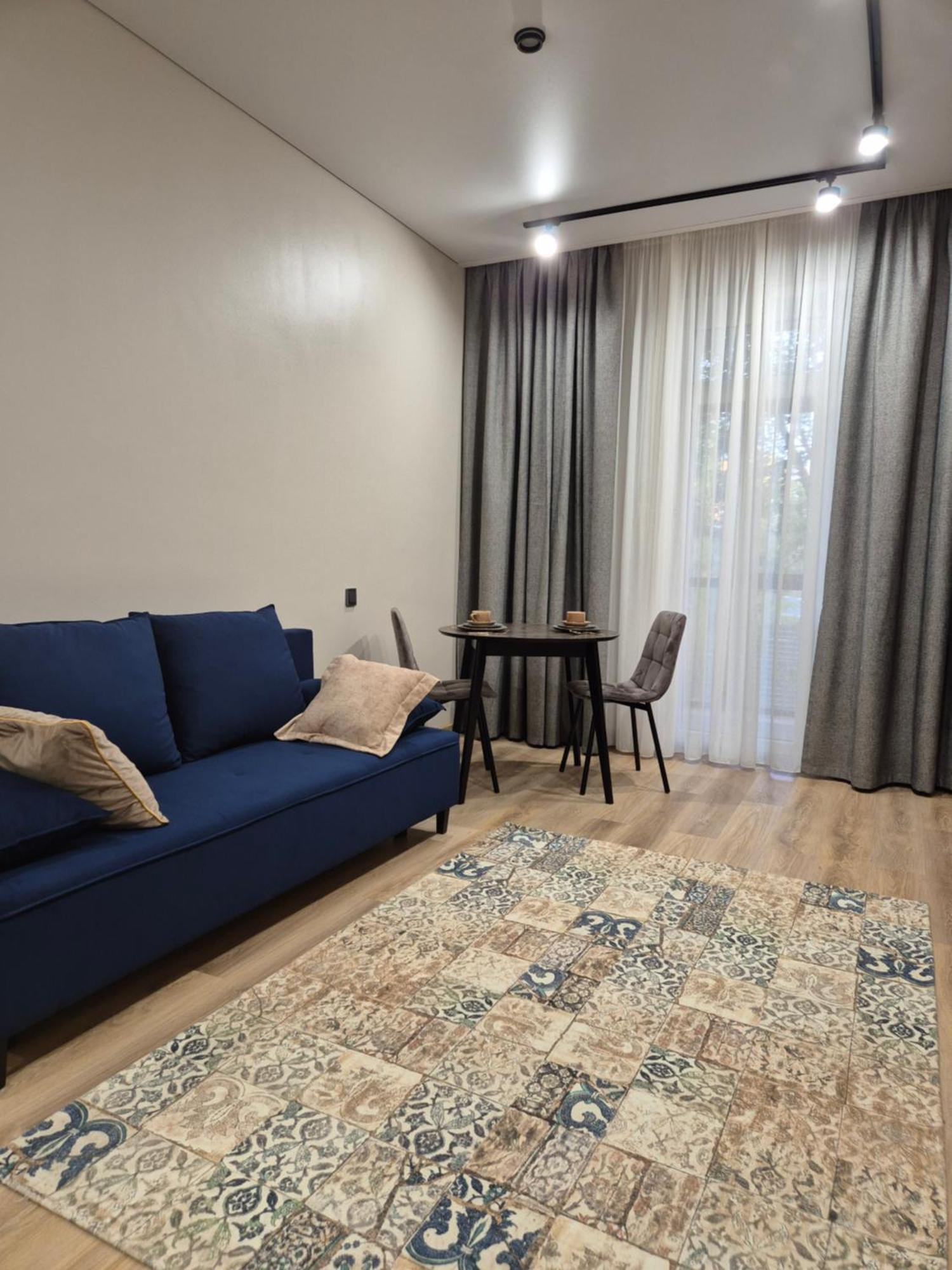 Etalon Apartment Karaganda Bagian luar foto
