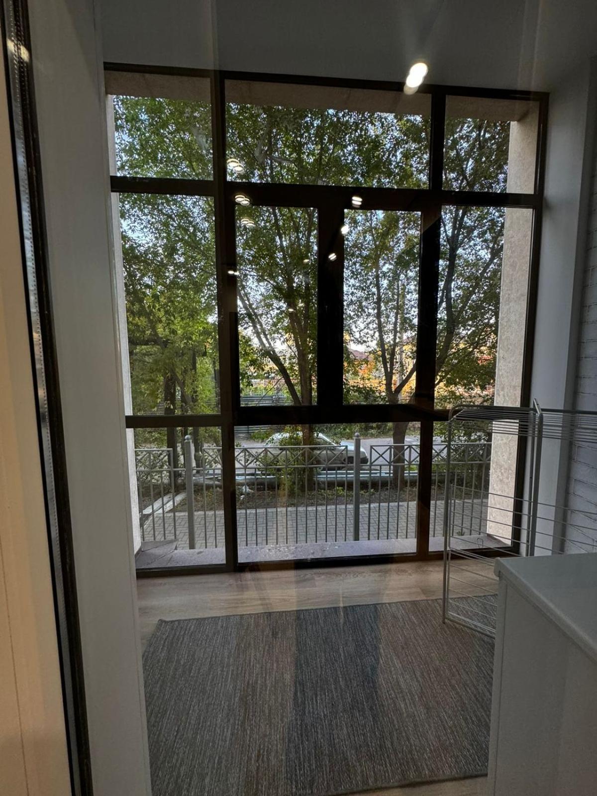 Etalon Apartment Karaganda Bagian luar foto