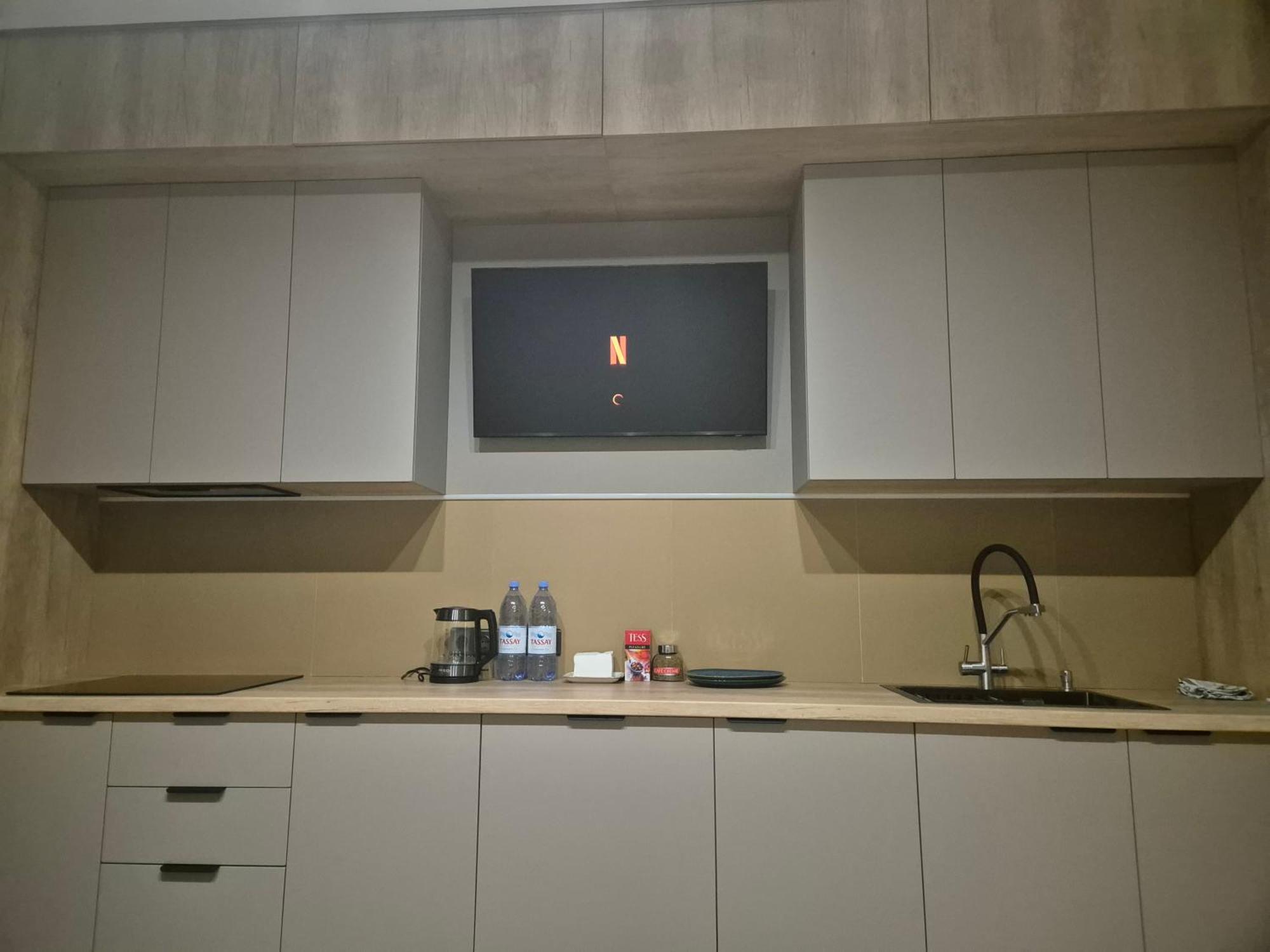 Etalon Apartment Karaganda Bagian luar foto
